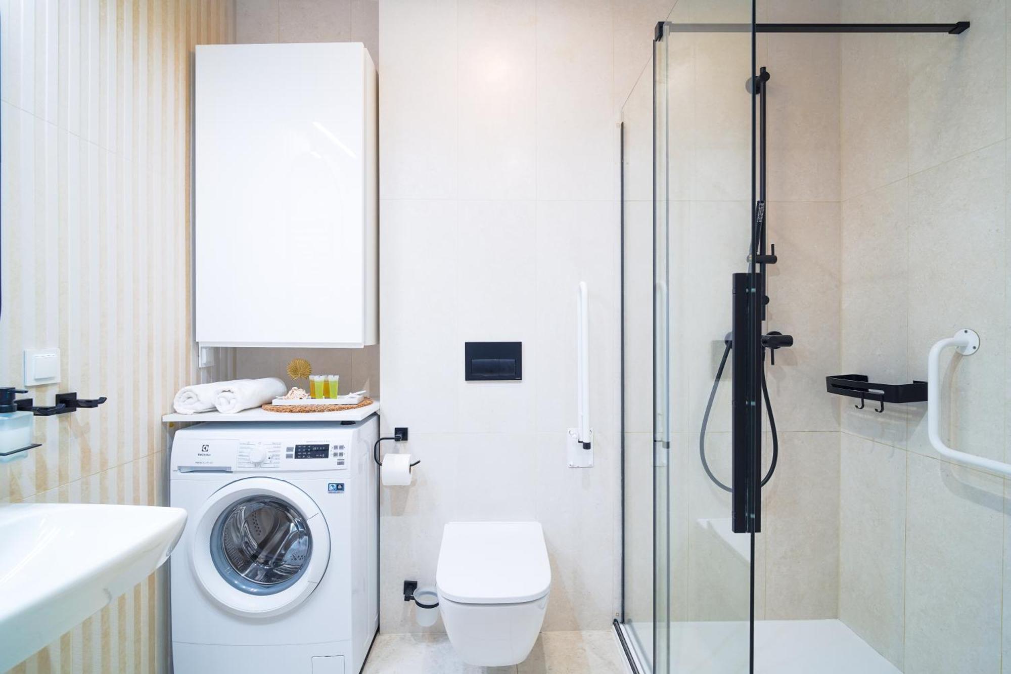 Lulu Apartments - Pod Masztami - Apartament Dwupokojowy - Basen Silownia Parking Kołobrzeg Buitenkant foto